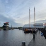 De eerste schepen arriveren bij Terherne Havenresort